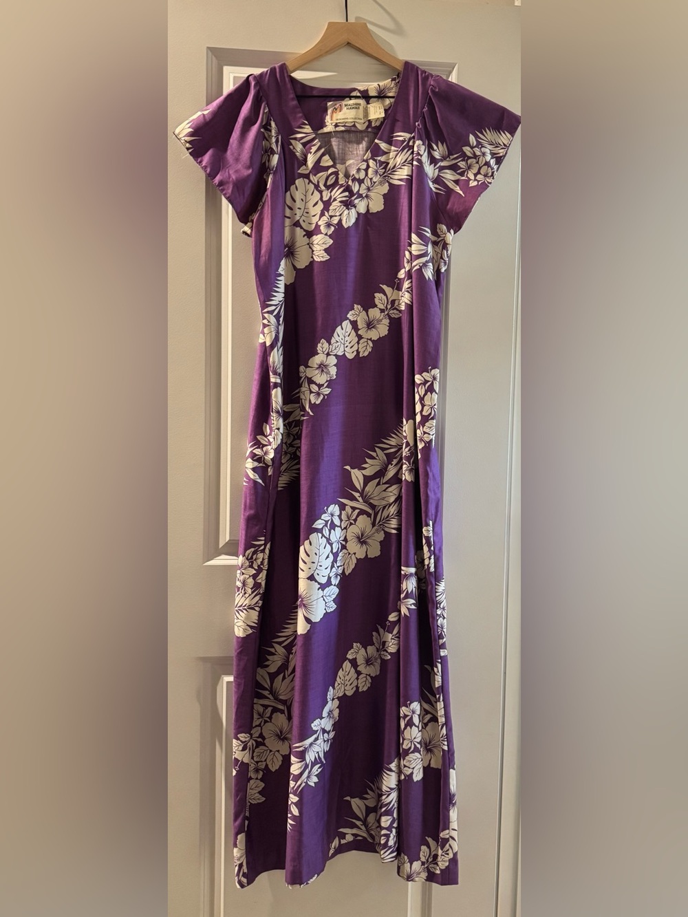 Malihini Hawaii Purple Floral Hawaiian Maxi Dress Made in Hawaii Size L Resort